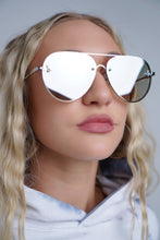 Load image into Gallery viewer, BOSS BEE SHADES (SILVER)
