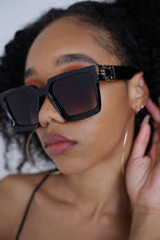 Load image into Gallery viewer, TRY ME SHADES (BLACK)
